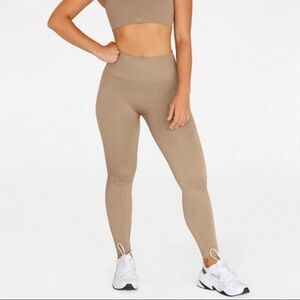 Set Active Sculptflex Leggings Sand size medium